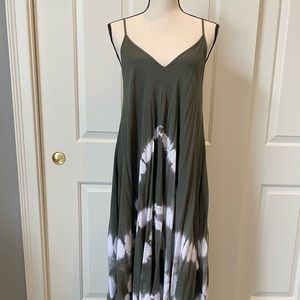 Tie dye green maxi dress